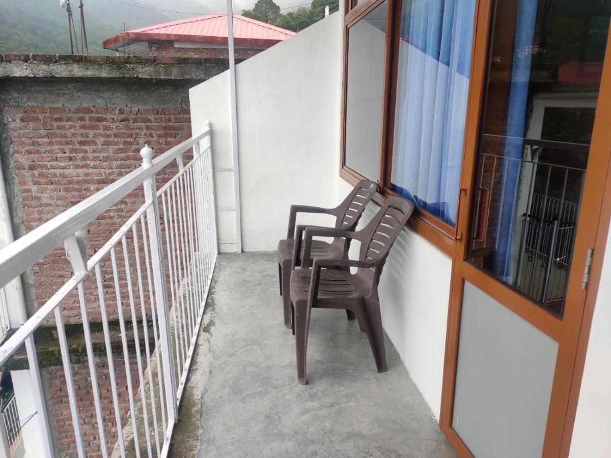 Hotel Amandeep Dharamshala Exterior photo